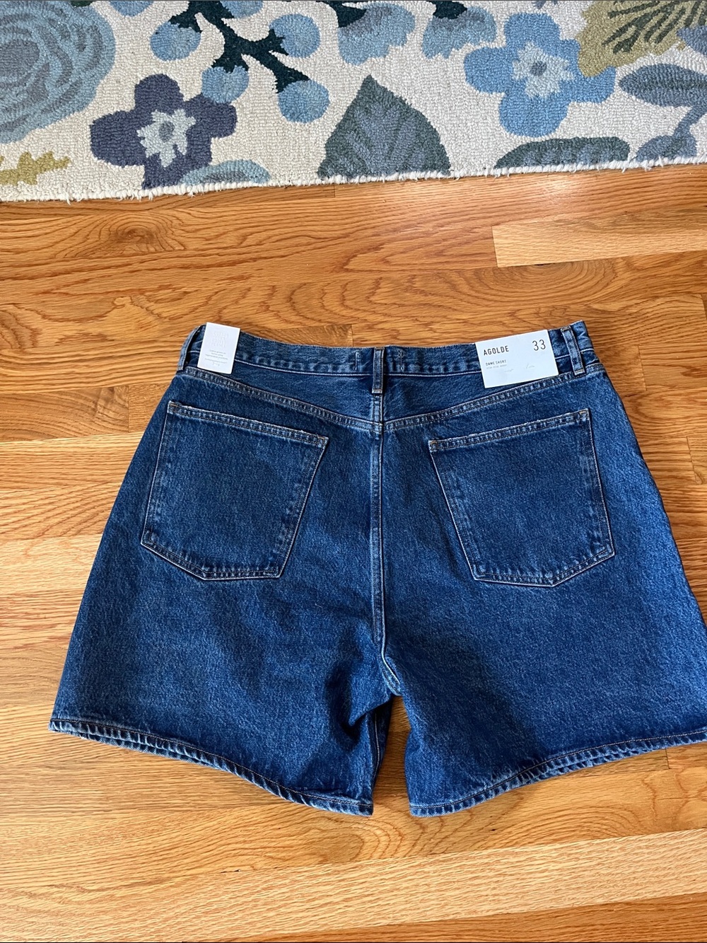 Agolde Dame Short High Rise Baggy Size 33 NWT - Picture 12 of 12